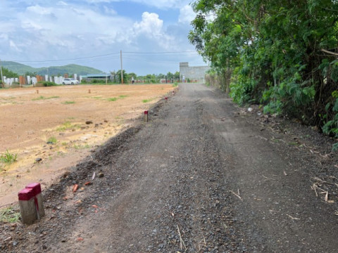 Đất nền xã Phước Hải - Gần đường 44B diện tích 154m2 sẵn 80m2 thổ cư