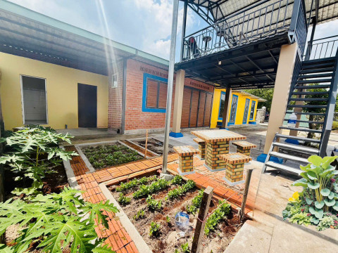 Bán nhà vườn ven biển Phước Hải. Diện tích 500m2 có 18m mặt tiền giá 3,2 tỷ