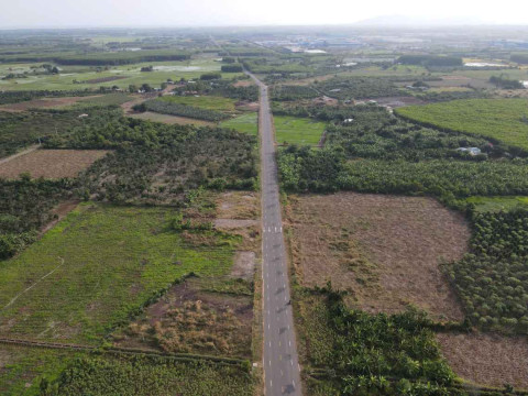 Bán đất cạnh kcn Đất Đỏ. Mặt đường 997, diện tích 308m2 10 x 30 giá chỉ 1,8 tỷ