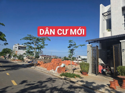 Bán đất khu tái định cư Bình Châu mặt tiền 6m, cách biển 500m